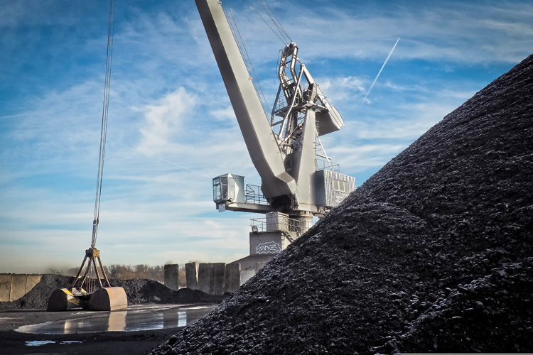 青島港汽車進(jìn)口報關(guān)